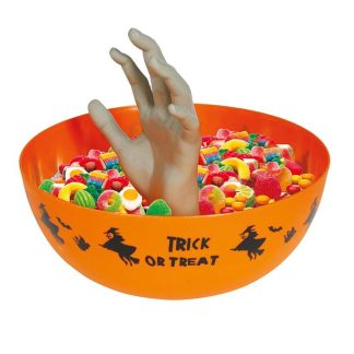 Taça "Trick or Treat" com Mão